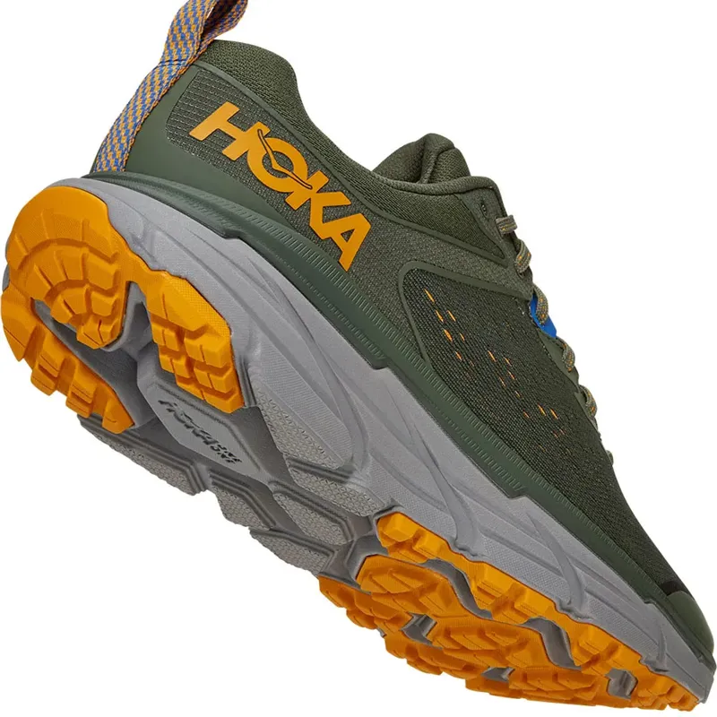 【美品】HOKAホカオネオネ CHALLENGER ATR6 Hoka One One Men's Challenger ATR 6 Green/Yellow